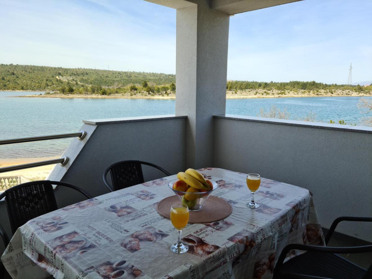 Apartmani Rudi Anic Экстерьер фото