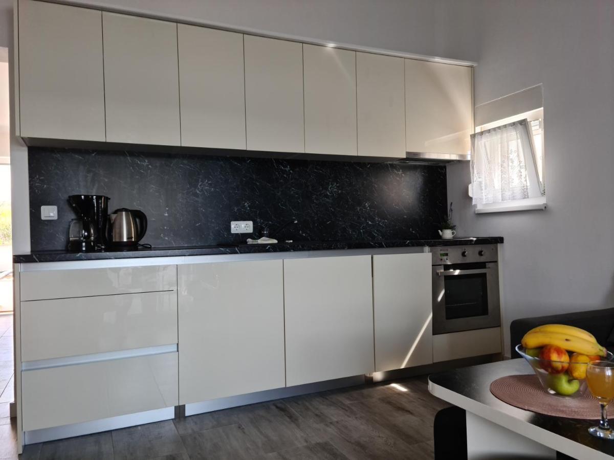Apartmani Rudi Anic Экстерьер фото