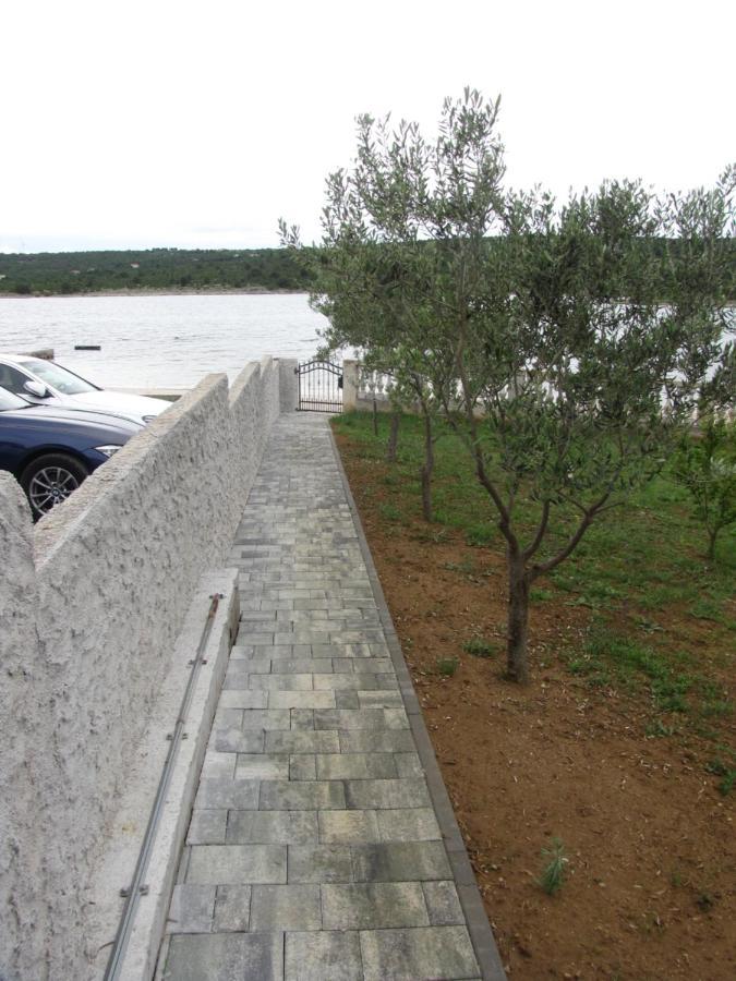 Apartmani Rudi Anic Экстерьер фото